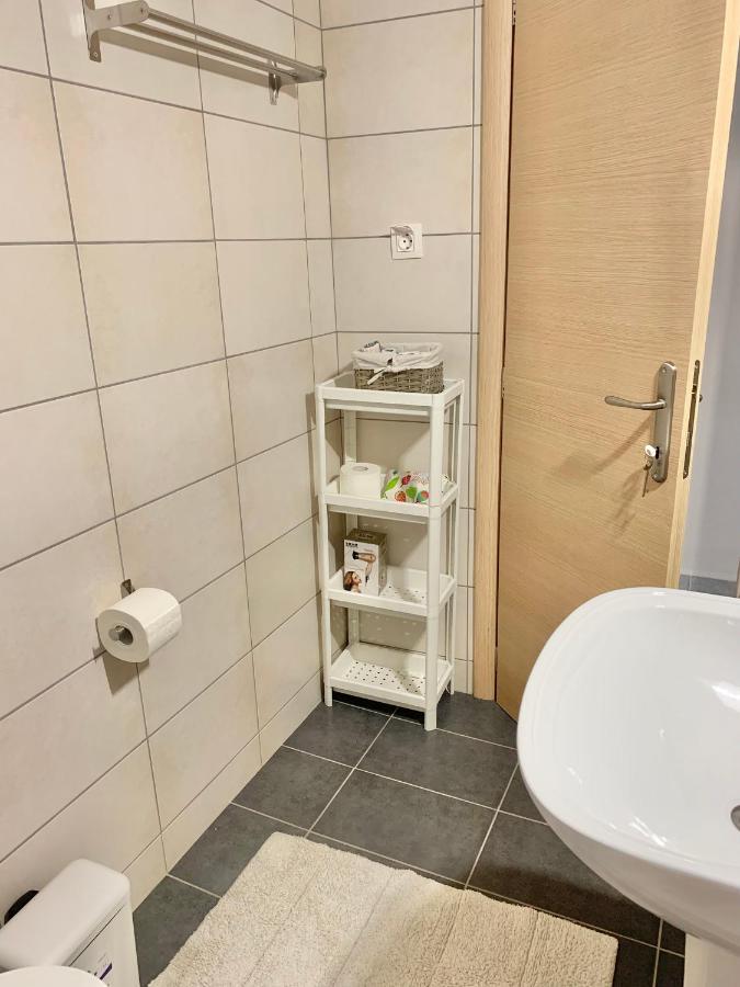Lovely Apartment By The Sea 2 ….. 에파노미 외부 사진