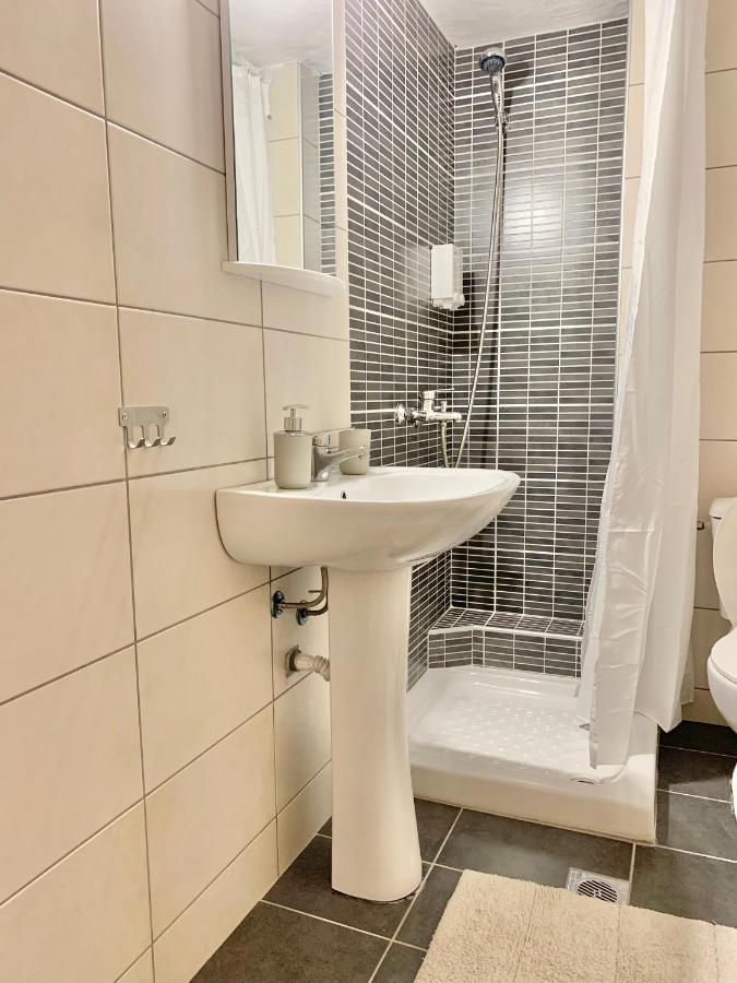 Lovely Apartment By The Sea 2 ….. 에파노미 외부 사진